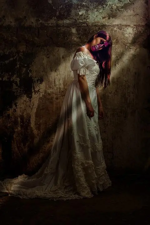 《僵尸围城》：末日绝境中的人性挣扎与超能力觉醒，一场绝地反击战！